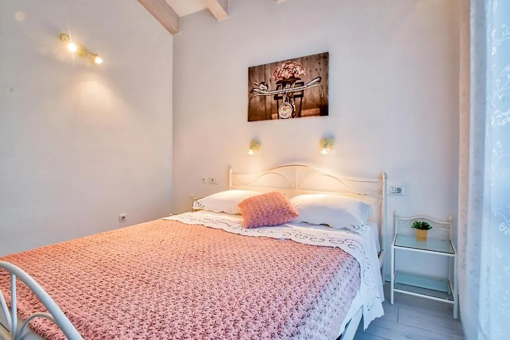 Modern Townhouse Apartments Borik Rovinj